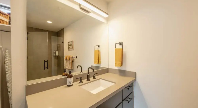 Номер Standard Columbia Falls Downtown Condo
