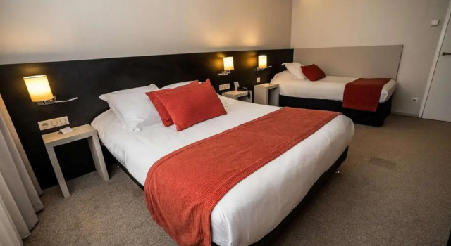 Четырёхместный номер Standard Best Western Plus Metz Technopole