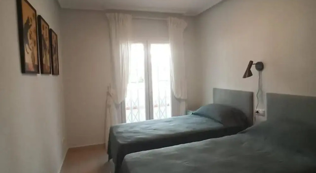 2 Bed Apt - Close To Beach - Pool - Balcony, Забронировать Апартаменты/квартира Мохакар Коста-де-Альмерия, рядом с Дом El Mirador del Castillo