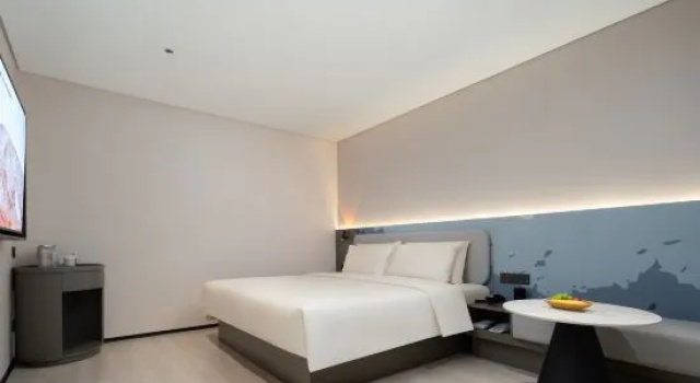 Люкс Superior Jinan Daming Lake Scenic Area Furong Street Light Residence Hotel