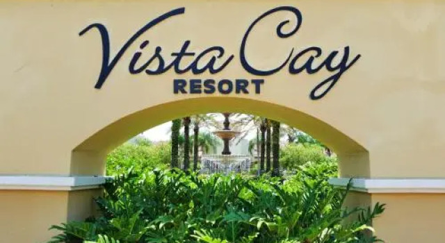 Lake Front Oasis