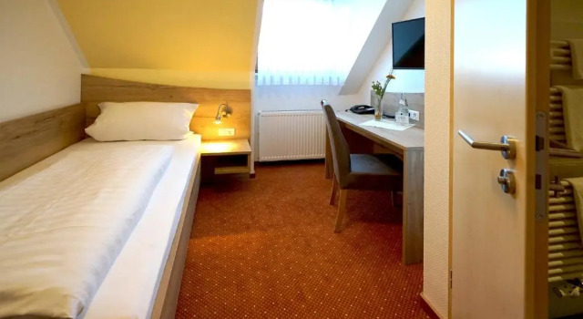 Gasthof zum Biber, Rezervați Hotel Speicherz Germania