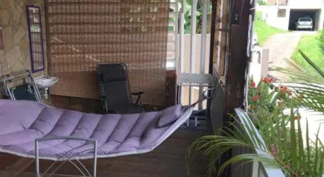 Villa Titine, Varaa Villa Mökit kohteessa La Trinite, Mökki