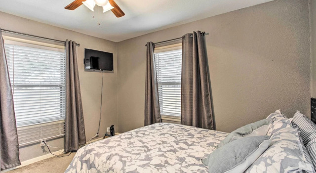 Walk to Dtwn Forney: 'gigi's Place' w/ Fire Pit, Prenota Casa vacanze Forney 