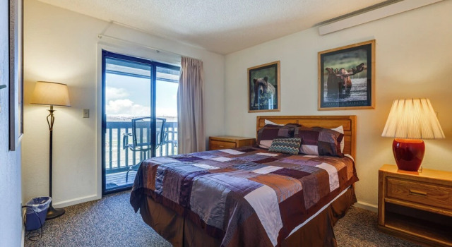 Ski-in/ski-out Top-floor Condo at Granby Ranch!
