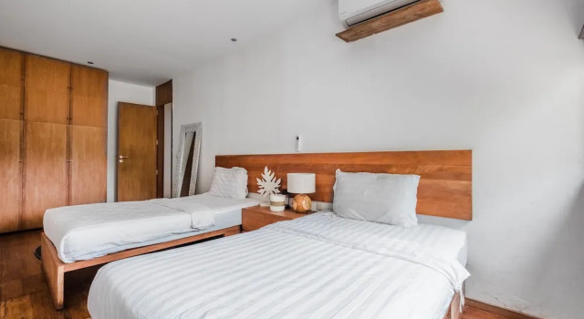 Вилла Luxury Jimbaran Balangan Beach Front Villa Nakar