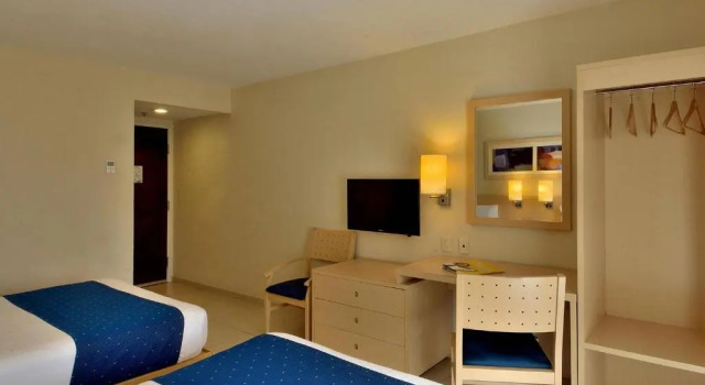 Четырёхместный номер Standard City Express by Marriott Playa del Carmen