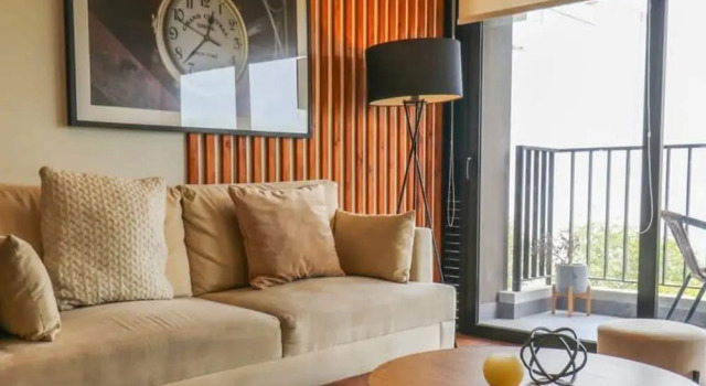 w Fascinating 1BR With Balcony in Miraflores, Забронировать Апартаменты/квартира Отели в центре Мирафлореса, в центре