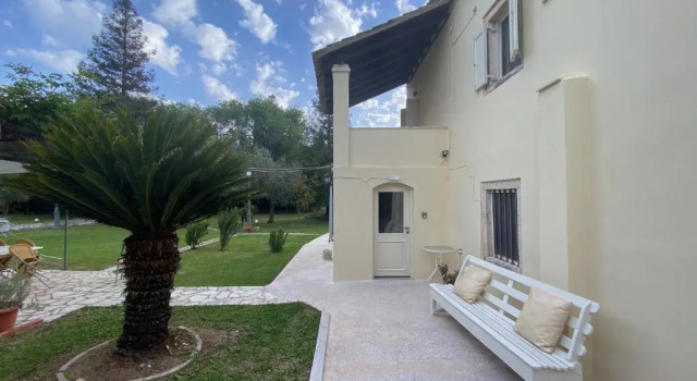 Вилла Secret Garden House - Private garden with pool