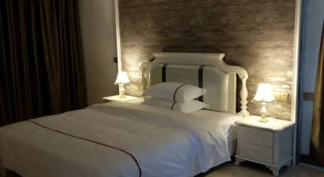 Deluxe Suite Minghe Apartment