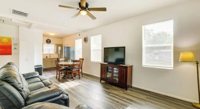 Ocala Vacation Rental in Downtown w/ Covered Patio, Buchen Sie Hotel Ocala Ocala National Forest