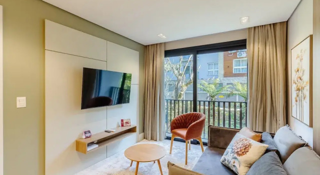 Apt With Balcony in the Heart of Gramado - Mlu0306