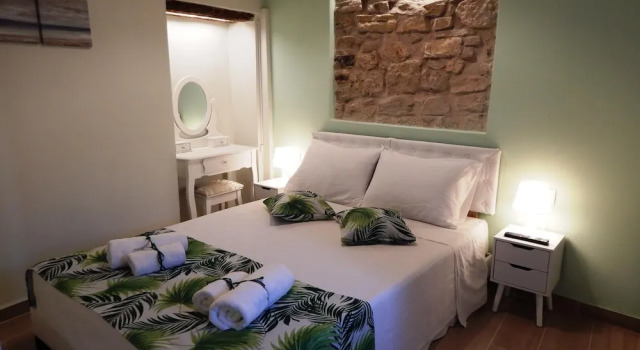 Sole Apartments - Near Corfu Port