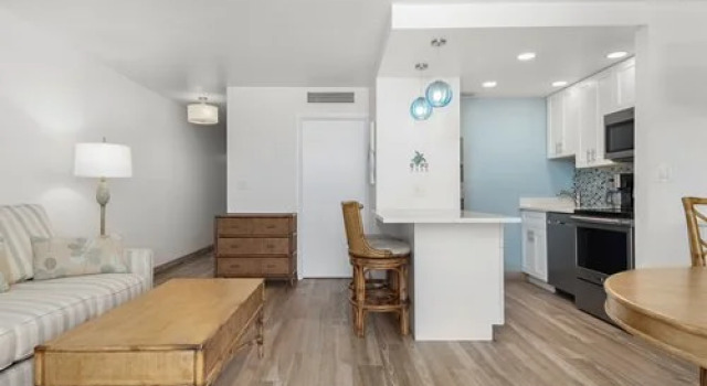 Costa Del Sol Resort, Забронировать Отель Отели Лодердейл-бай-Си 4 звезды, рядом с Sea Ranch Village Shopping Center, 4*