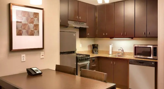 Четырёхместный люкс TownePlace Suites Omaha West