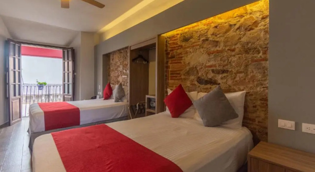 Двухместный номер Standard с балконом Hotel Hidalgo