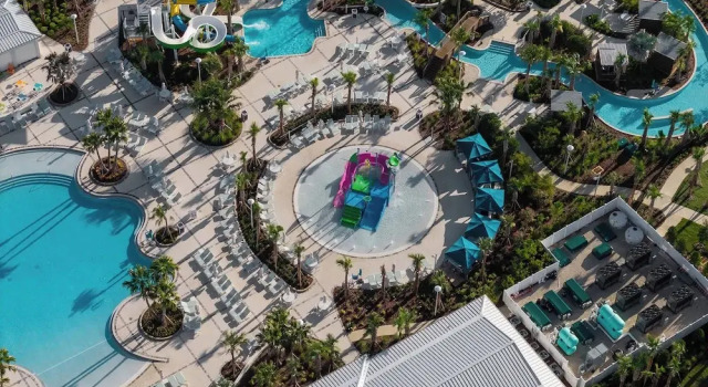 Коттедж Funtastic Themed 5BR Home Pool Game Room