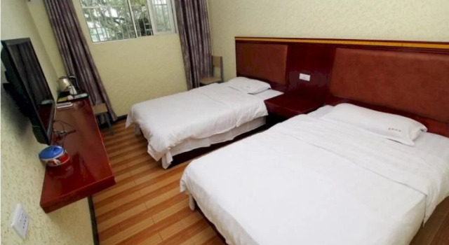 Yunshu Hotel