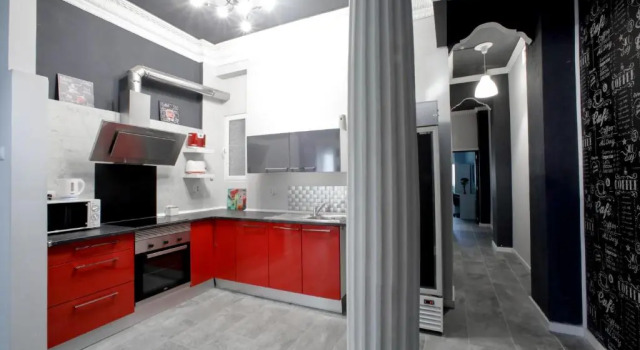 5 minuts Ruzzafa, perfect locatión 6PX & Wifi, Забронировать Отель Эшампле 