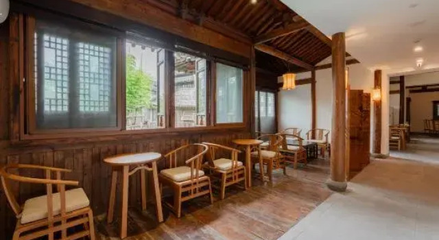 Puyuan Fashion Resort-West Courtyard inn, Varaa Hotelli Hotellit Jiaxing pysäköinnillä, Pysäköinti