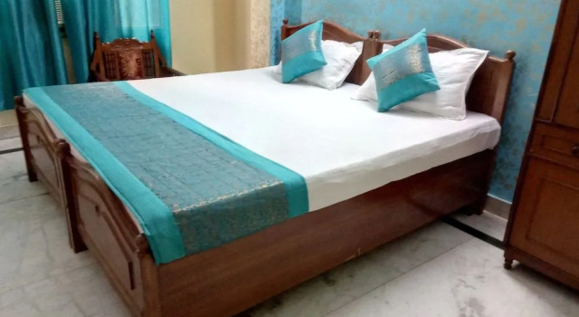 Rajdhani Inn