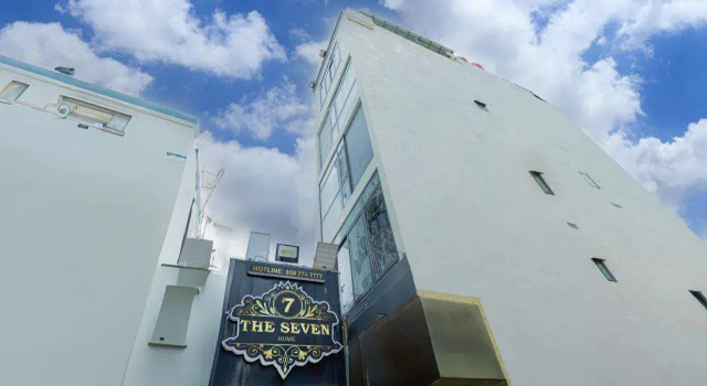 The Seven Hotel, Забронировать Отель Вунгтау Бариа-Вунгтау, рядом с Christ of Vung Tau