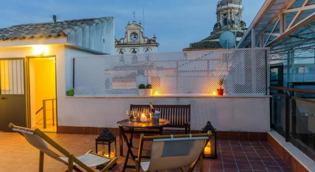 Апартаменты Мансарда с 2 комнатами Apartamentos Turísticos Duque de Hornachuelos