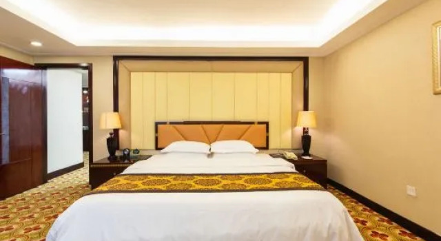 Люкс Deluxe Huayuan Hotel