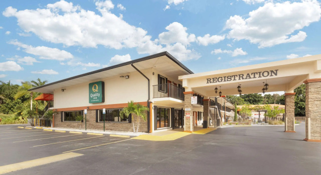 Quality Inn Florida City, Book Hotel Hoteller i Biscayne National Park med parkering, Parkering
