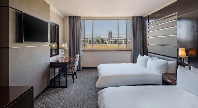 Четырёхместный номер Standard Protea Hotel by Marriott Lusaka