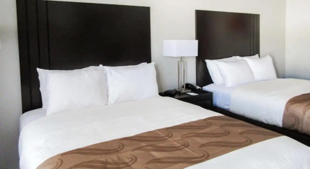 Standard Neljän hengen huone American Inn