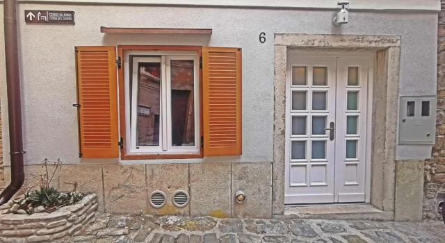 Ribiška hiša - Old Piran Fisherman's House
