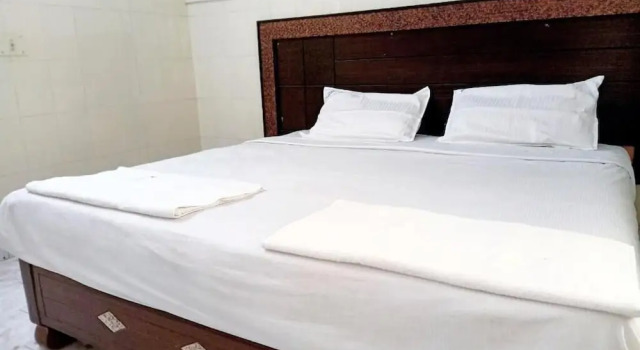 Hotel Siddhartha, Rezerwuj Hotel Hotele w Andhra Pradesh z parkingiem, Parking
