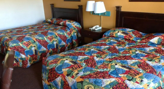 Номер Standard Heritage Inn Grand Prairie