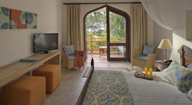 Bluebay Beach Resort & Spa
