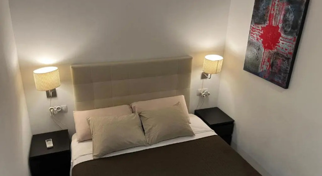Апартаменты Gorgeous Apartment In Downtown