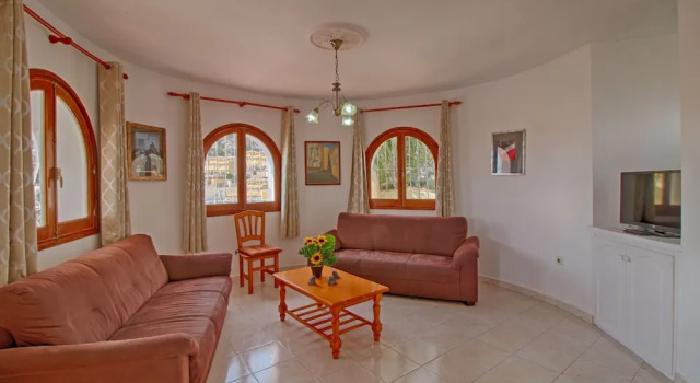 Villa Castillo by Interhome, Забронировать Отель Отели Кальпе с бассейном, Бассейн