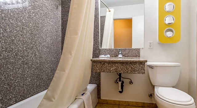 Четырёхместный номер Standard Motel 6-Blythe, CA - South