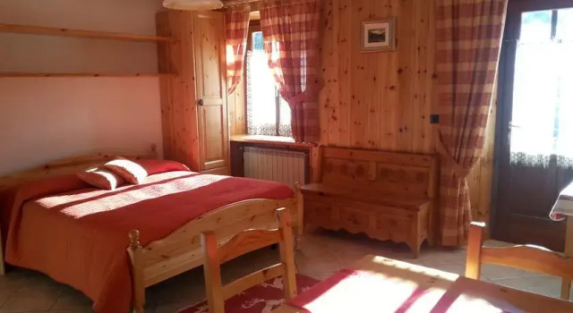 Les Maisonnettes, Prenota Hotel Ayas Champoluc