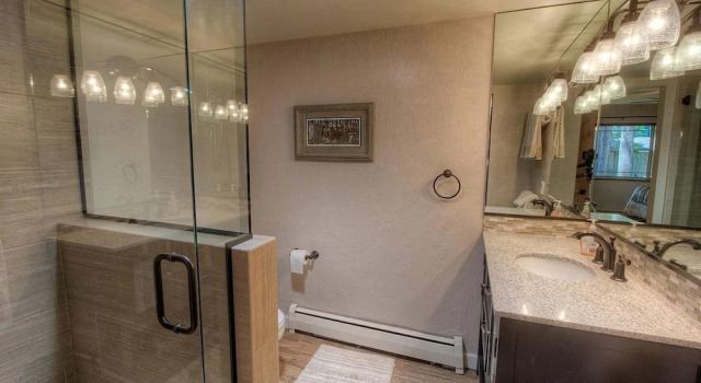 Meadowview Hideaway by Lake Tahoe Accommodations, Забронировать Отель Отели Саут-Лейк-Тахо 4 звезды, 4*