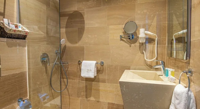 Номер Standard Lotus Hotel