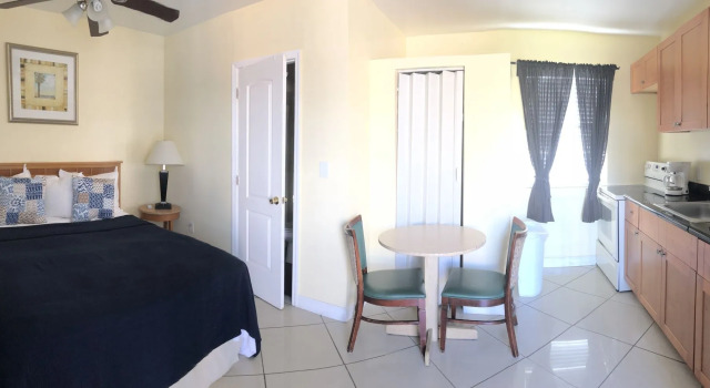 Hollywood Beach Flamingo, Rezerwuj Apartamentowiec hotelowy Apart-hotele w Panhandle Florida, Apartamentowiec hotelowy