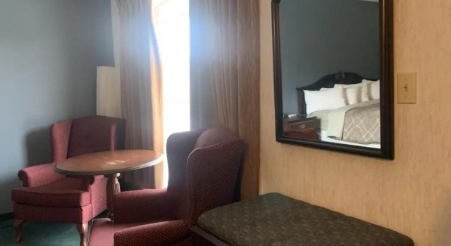 Люкс Bancroft Inn & Suites