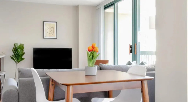Suite Home Chicago At Coast