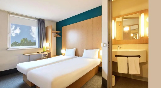 Двухместный номер Standard B&B HOTEL Toruń