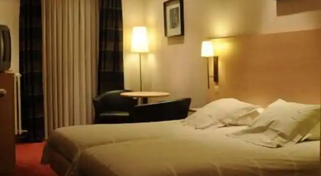 Трёхместный номер Standard Hotel Escapade