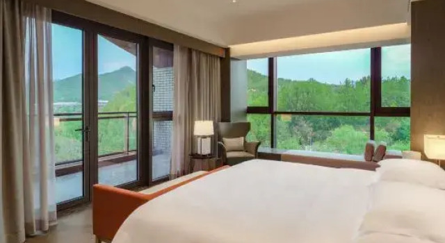 Люкс Presidential Qihu Hotel