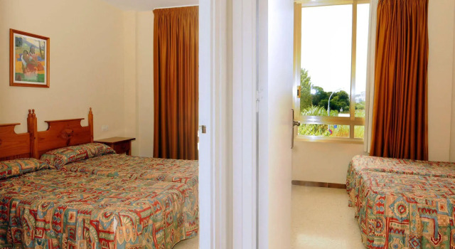 Htop Paradis Park Suites, Забронировать Отель Отели Пинеда-де-Мар с завтраком, Завтраки