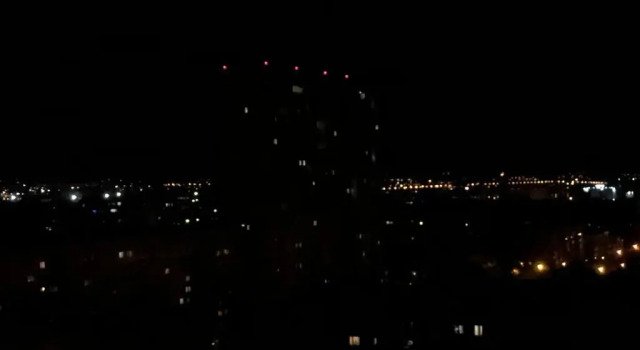 Апартаменты Apartment On Prospekt Kirova з окремими кімнатами та балконом
