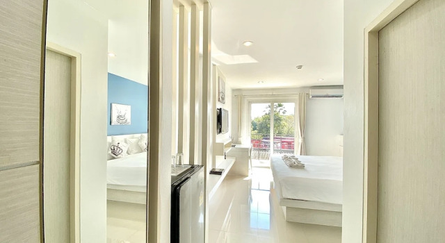Двухместный номер Superior The Palms Residence - SHA Extra Plus